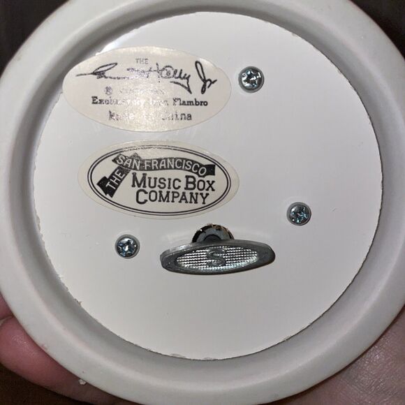 Emmett Kelly Jr Whistle While You Work Music Box Porcelain Clown Original Box - Picture 10 of 10